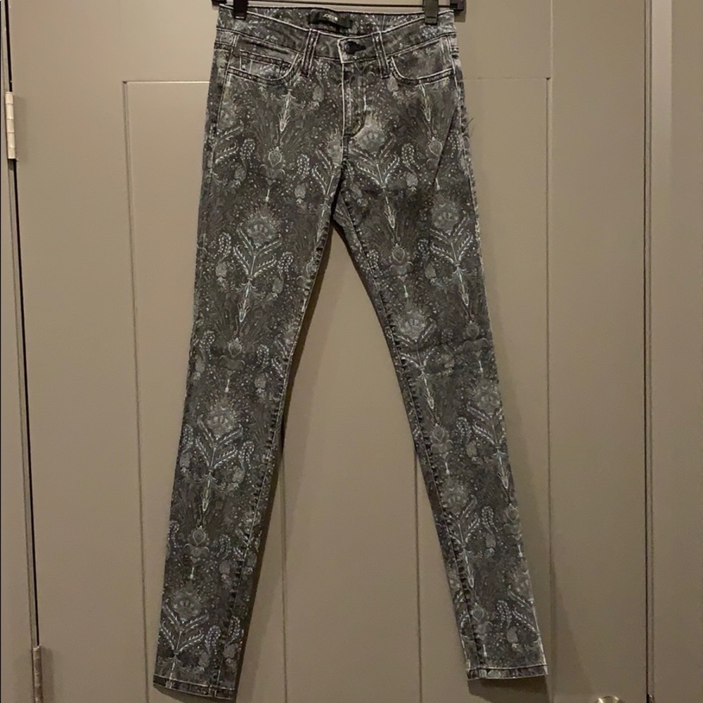 Joe’s Jeans brushed, patterned jeans